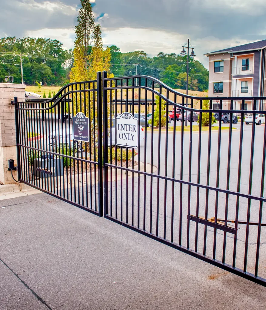 Commercial Fencing and Gate Systems for Apartment Communities